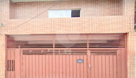 Sobrado à venda com 3 quartos no Brasilândia, São Paulo, SP