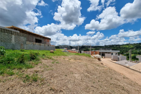 Terreno à venda no condomínio Residencial Recanto das Palmas, Vinhedo - SP