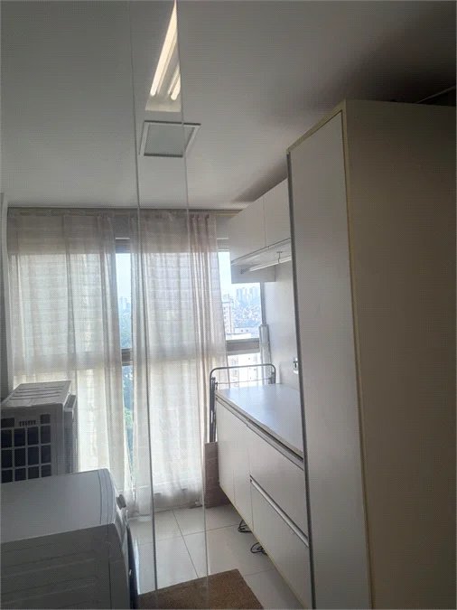 Apartamento à venda com 2 quartos em Jardim Fonte do Morumbi, São Paulo, SP