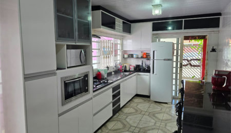 Casa à venda com 2 quartos em Vila Messias, Alambari, SP