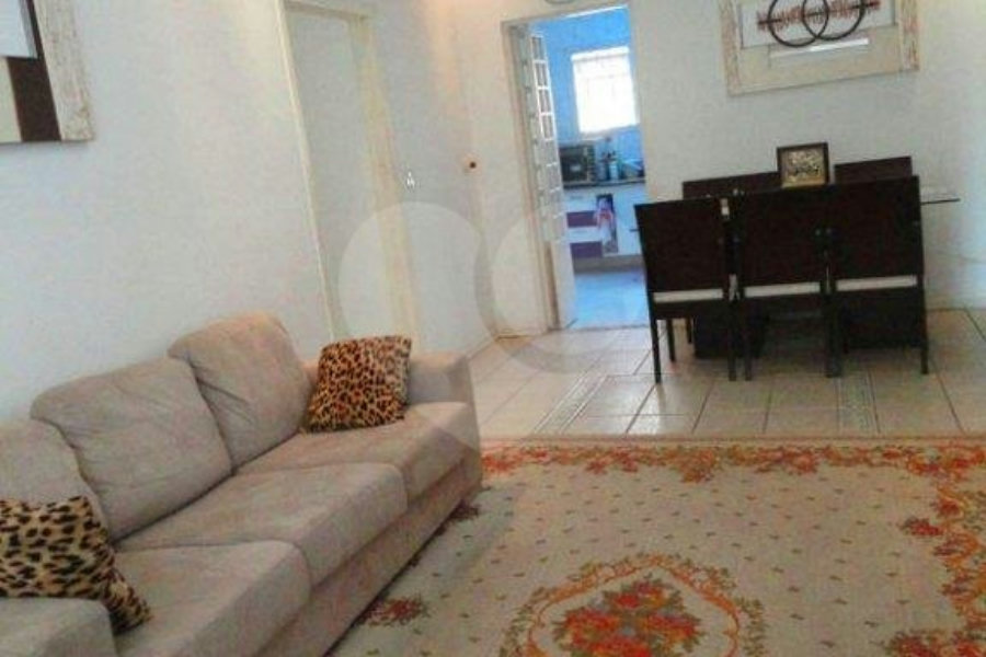 Casa Térrea à venda com 3 quartos, sendo 1 suíte, em Vila Galvão, Guarulhos, SP