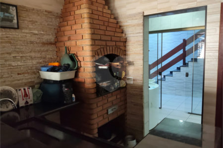 Casa à venda com 3 quartos, sendo 1 suíte, em Jardim Santa Clara, Guarulhos, SP
