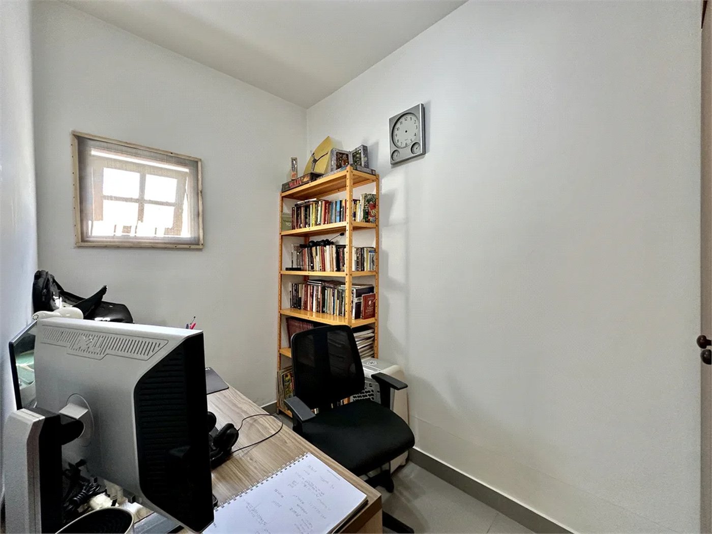 Casa à venda com 5 quartos, sendo 4 suítes, no condomínio Parque dos Príncipes, São Paulo - SP