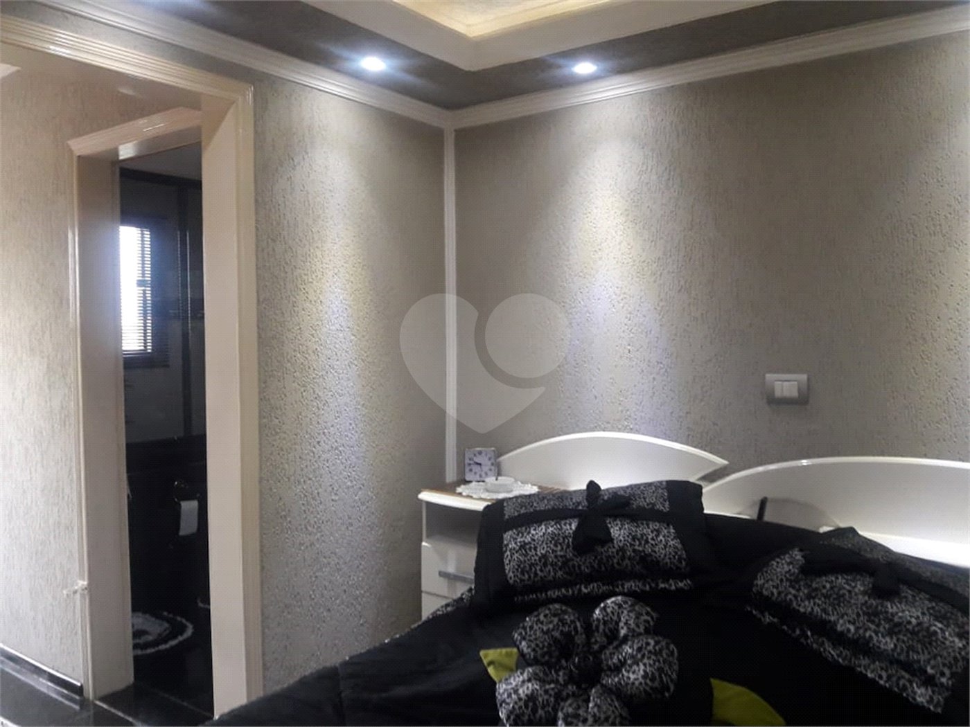 Sobrado à venda com 3 quartos, sendo 1 suíte, em Vila Milton, Guarulhos, SP