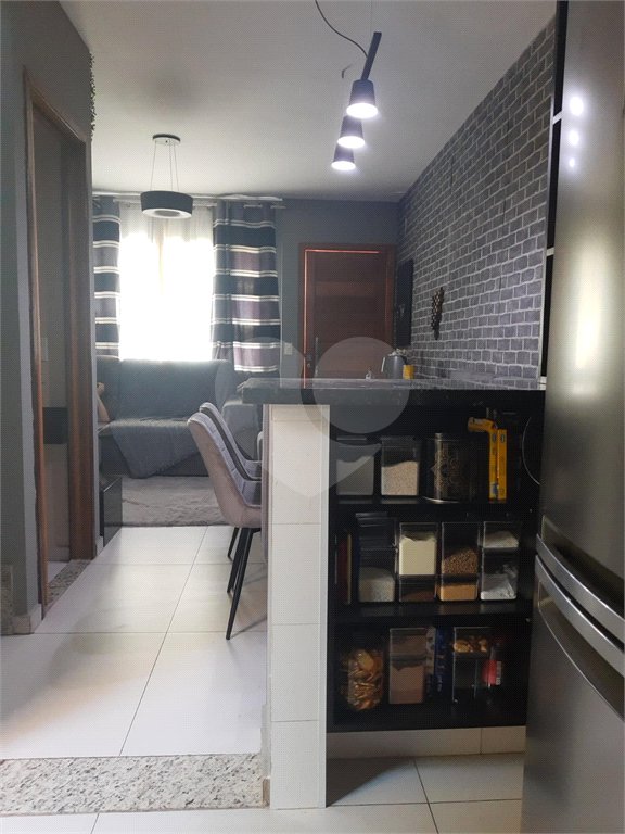Casa à venda com 2 suítes no condomínio Residencial Poncet, São Paulo - SP