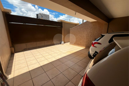 Casa à venda com 3 quartos, sendo 1 suíte,  em Vila São José, Itapetininga, SP