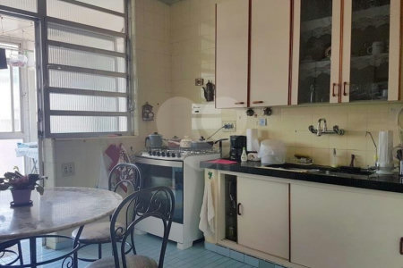 Apartamento à venda com 3 quartos, sendo 1 suíte, em Bom Retiro, São Paulo, SP