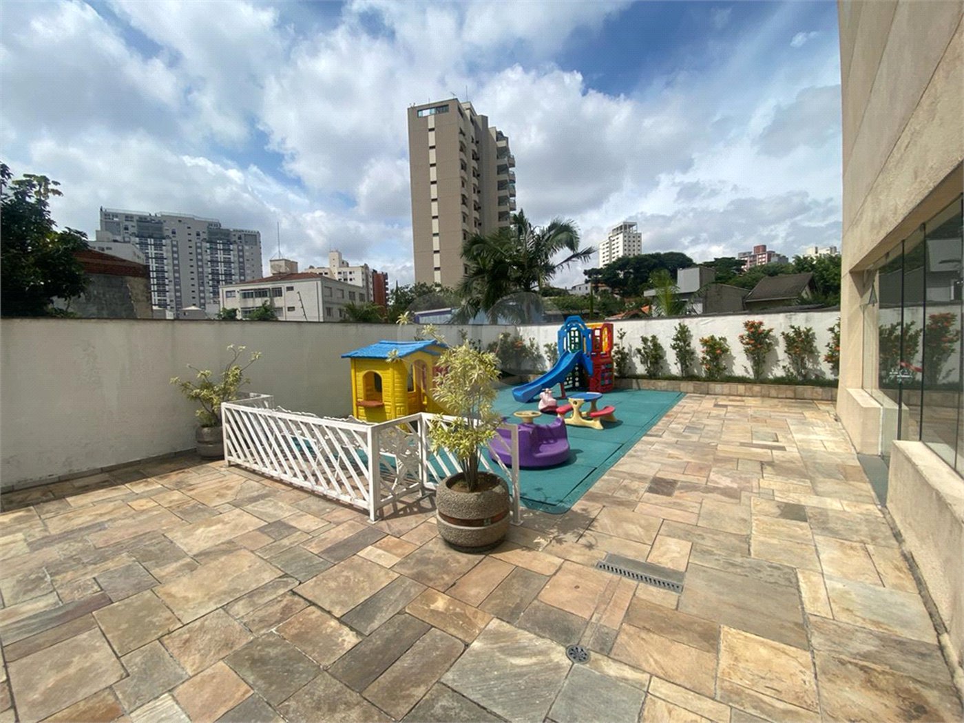 Apartamento à venda com 3 quartos, sendo 1 suíte, em Água Fria, São Paulo, SP