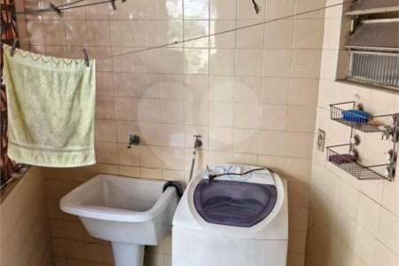 Casa à venda com 4 quartos, sendo 1 suíte, em Jardim Consórcio, São Paulo, SP