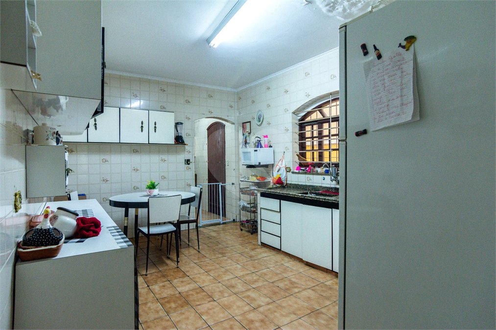 Sobrado à venda com 3 quartos, sendo 1 suíte, em Vila Prudente, São Paulo, SP