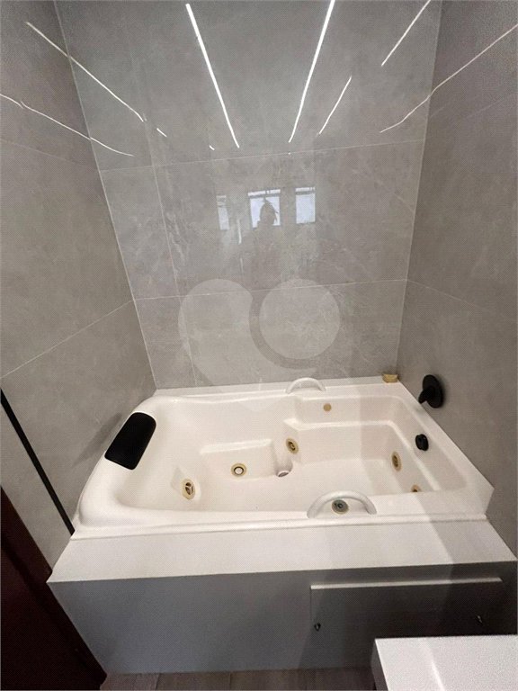 Sobrado à venda com 3 quartos, sendo 1 suíte, em Jordanópolis, São Bernardo do Campo, SP