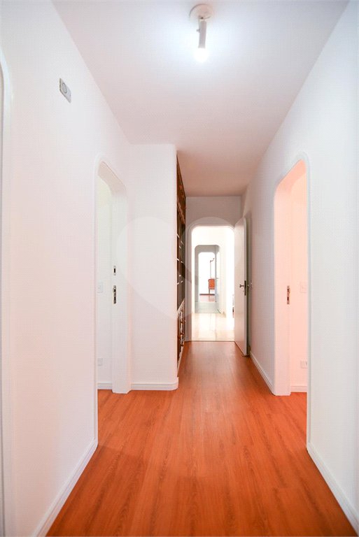 Apartamento à venda com 4 quartos, sendo 2 suítes,  em Brooklin Paulista, São Paulo, SP