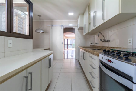 Apartamento à venda com 3 quartos, sendo 1 suíte, em Brooklin, São Paulo, SP
