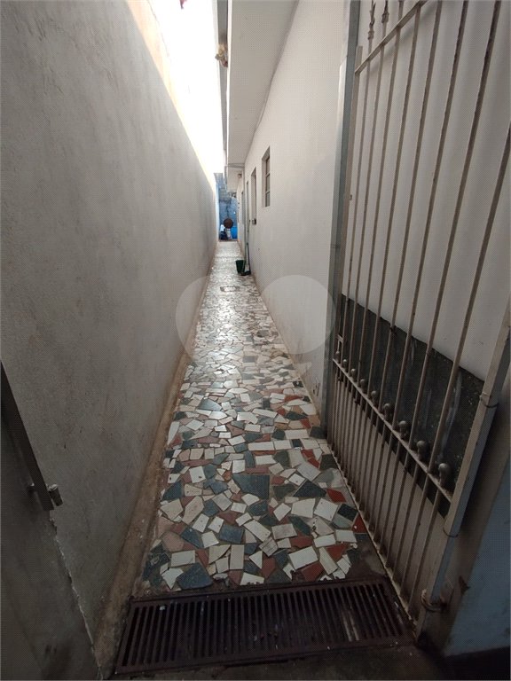 Casa à venda com 2 quartos, sendo 1 suíte,  em Jardim Layr, Mogi das Cruzes, SP