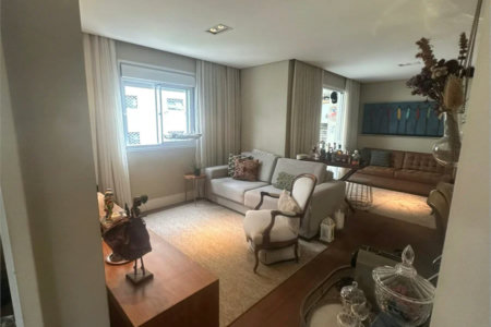 Apartamento à venda com 3 quartos, sendo 2 suítes, em Vila Andrade, São Paulo, SP