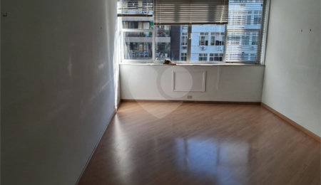Apartamento à venda com 3 quartos, sendo 1 suíte,  em Tijuca, Rio de Janeiro, RJ