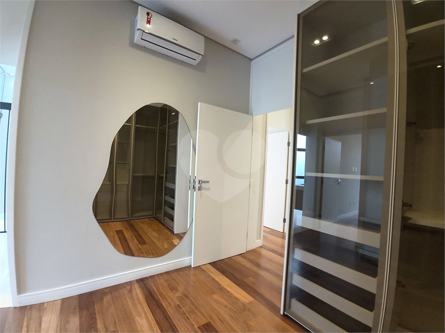 Casa à venda com 4 suítes no condomínio Alphaville Nova Esplanada 1, Votorantim - SP