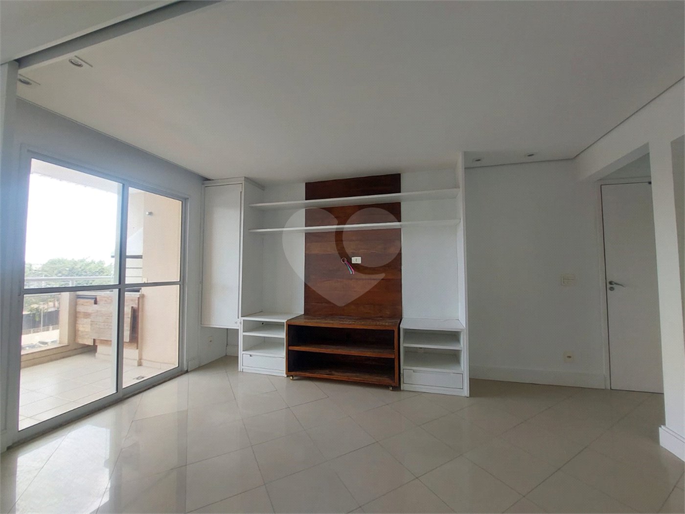 Apartamento à venda com 3 quartos, sendo 1 suíte,  em Vila Leopoldina, São Paulo, SP