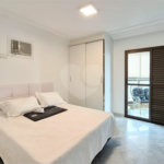 Cobertura sofisticada no Jardim do Mar, em São Bernardo do Campo, com 4 dormitórios, closet, hidromassagem, varanda, 5 vagas de garagem e lazer completo. Ideal para quem busca conforto e exclusividade.