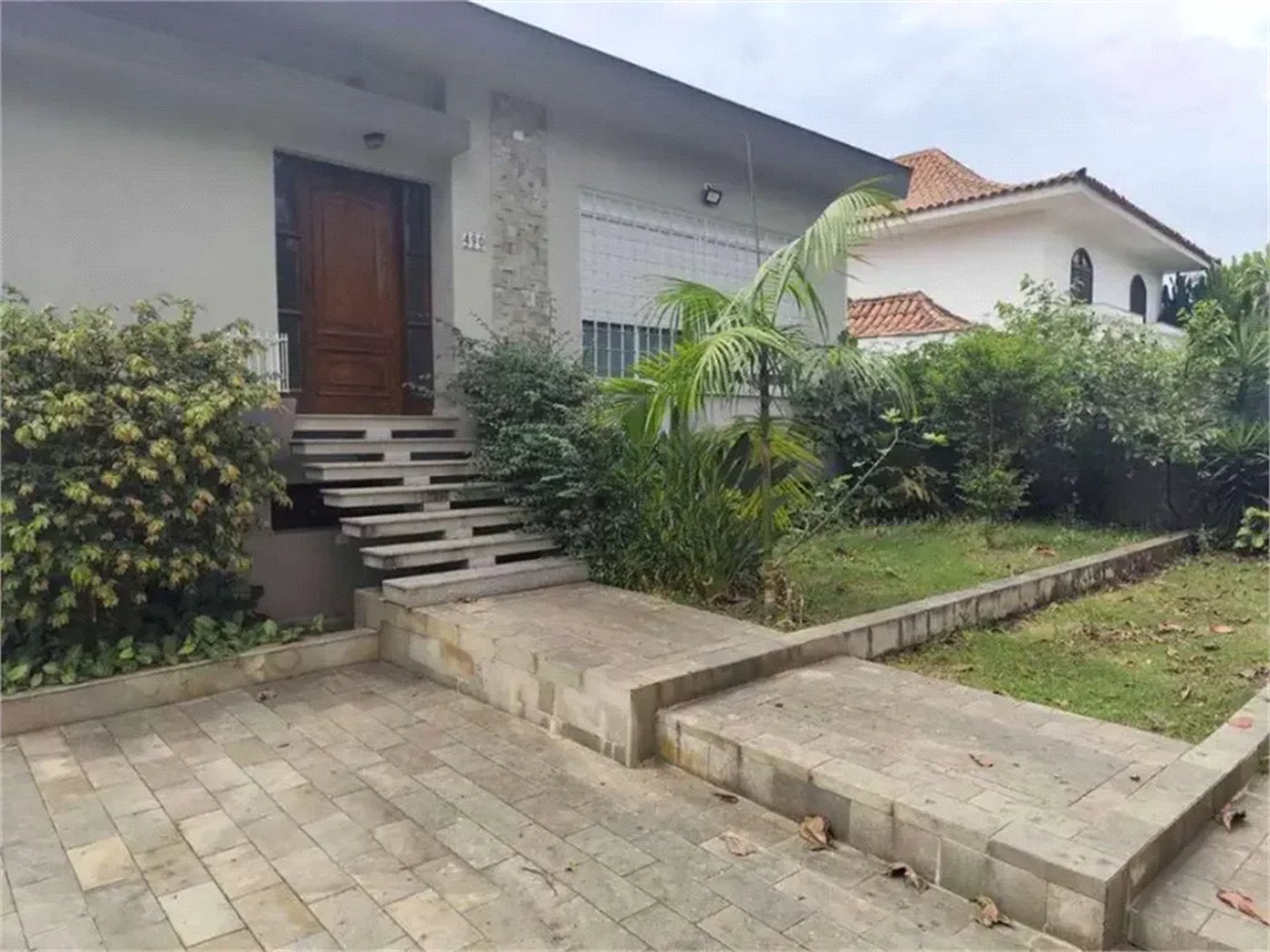 Sobrado à venda com 4 quartos, sendo 2 suítes,  em Lapa, São Paulo, SP