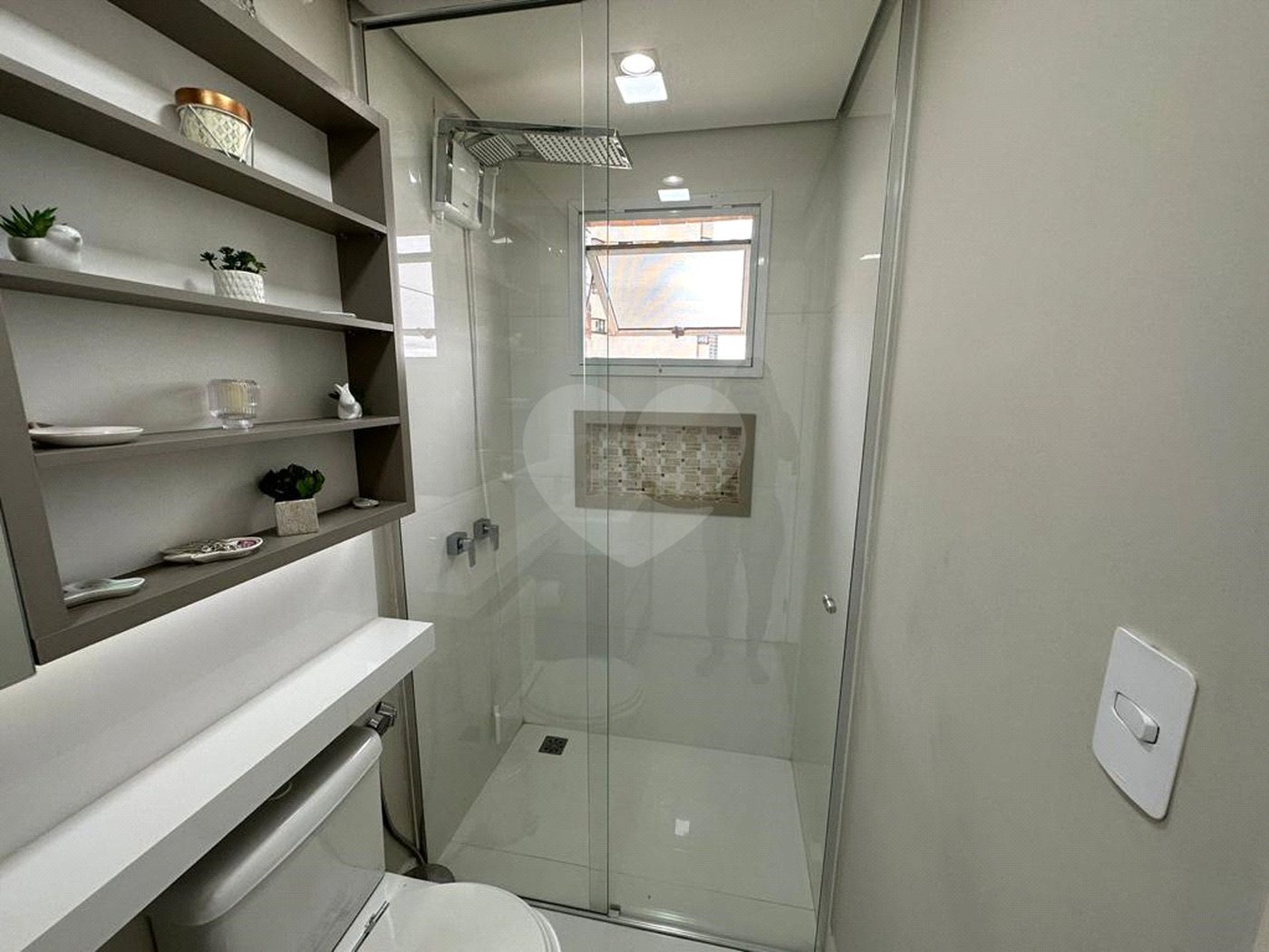 Apartamento para alugar com 3 quartos, sendo 2 suítes, em Jardim Emília, Sorocaba, SP