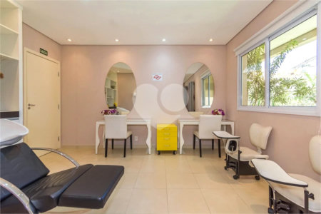 Apartamento para alugar com 2 suítes em Jardim Ampliação, São Paulo, SP