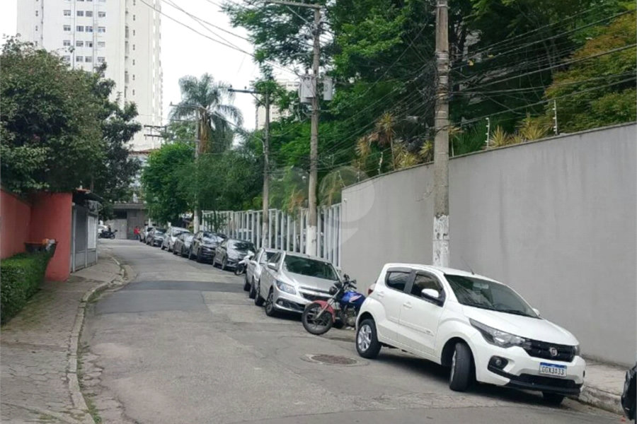 Sobrado à venda com 3 quartos, sendo 1 suíte, em Ipiranga, São Paulo, SP