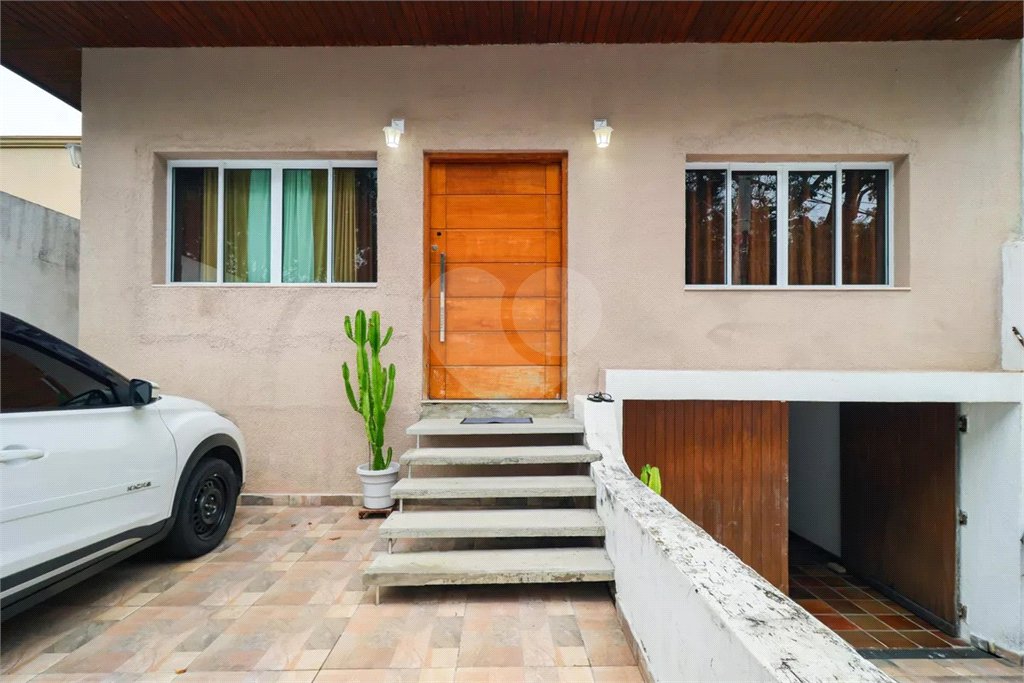 Casa à venda com 2 quartos, sendo 1 suíte, em Lar São Paulo, São Paulo, SP