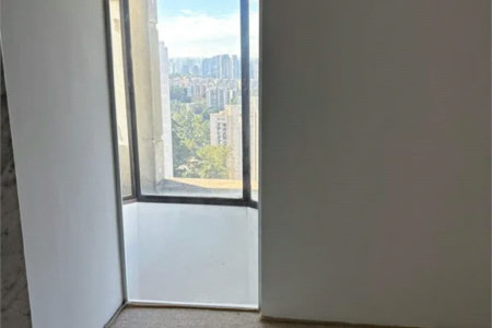 Cobertura à venda com 3 quartos, sendo 1 suíte, em Vila Andrade, São Paulo, SP