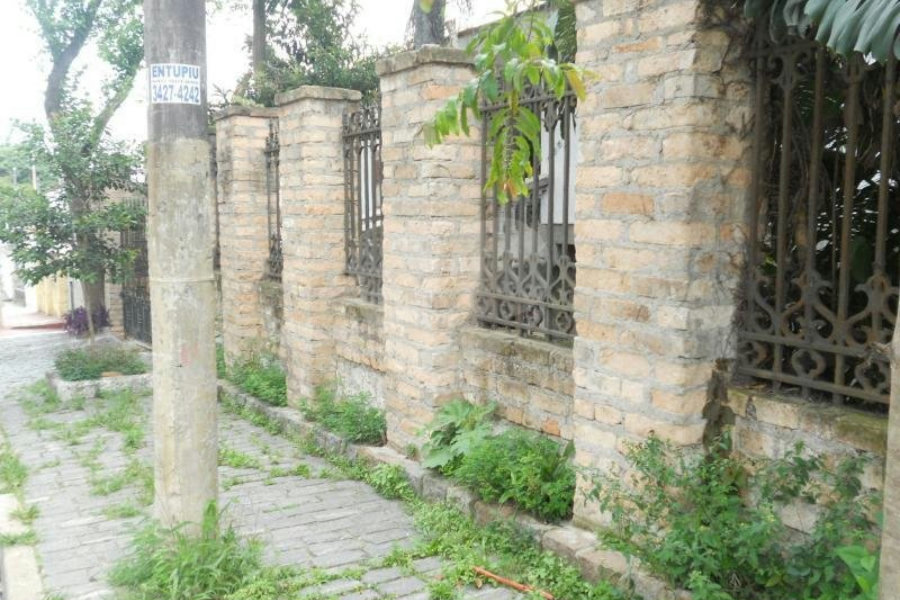 Sobrado à venda com 5 quartos, sendo 1 suíte, em Tremembé, São Paulo, SP