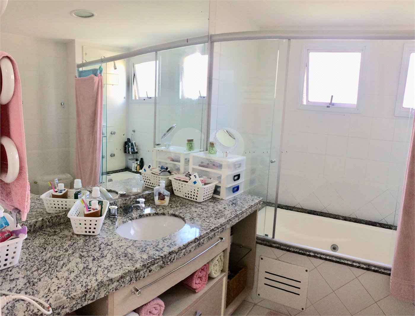 Apartamento à venda com 4 quartos, sendo 2 suítes,  em Lar São Paulo, São Paulo, SP