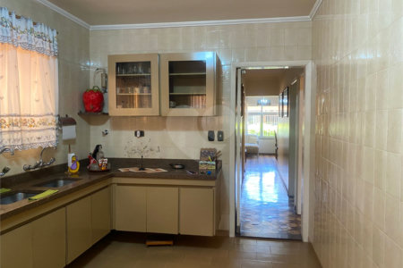 Casa à venda com 2 quartos, sendo 1 suíte, em Vila Rosália, Guarulhos, SP