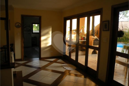 Casa à venda ou para alugar com 5 suítes em Parque dos Príncipes, São Paulo, SP