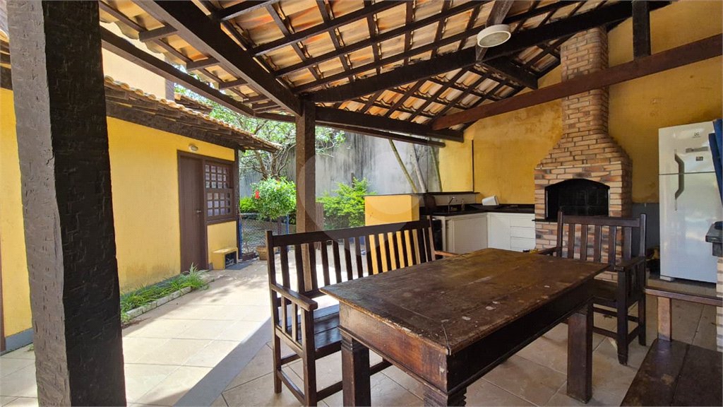 Casa à venda com 5 quartos, sendo 4 suítes,  em Geribá, Armação dos Búzios, RJ