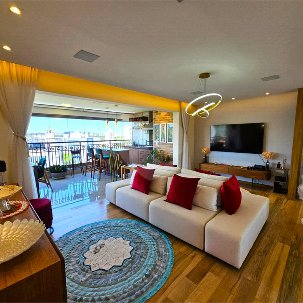 Apartamento à venda com 3 quartos, sendo 1 suíte, em Chácara Santo Antônio, São Paulo, SP