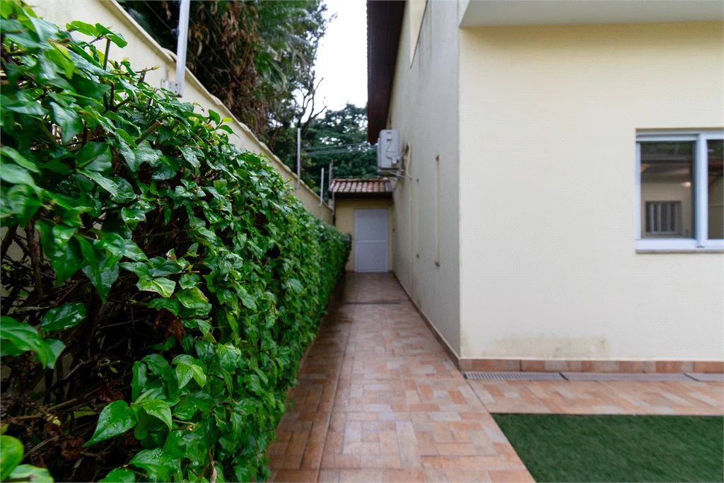 Casa à venda com 3 quartos, sendo 1 suíte,  em Vila Cordeiro, São Paulo, SP