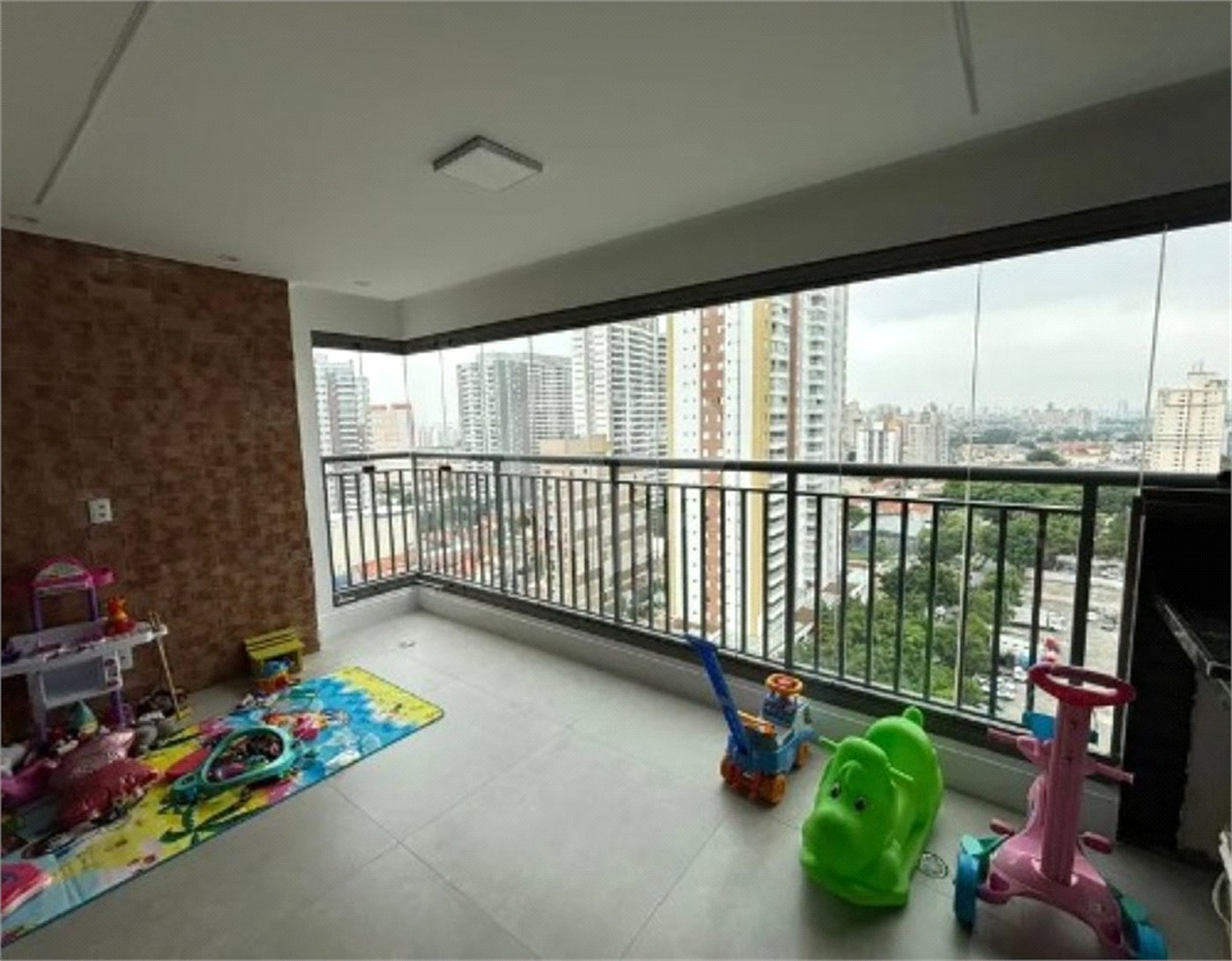 Apartamento à venda com 2 quartos, sendo 1 suíte, em Tatuapé, São Paulo, SP