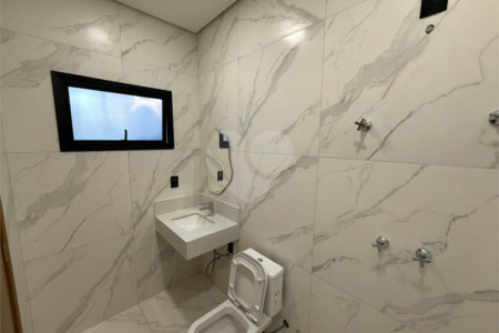 Casa à venda com 2 quartos, sendo 1 suíte, em Jardim Santa Marta III, Salto, SP