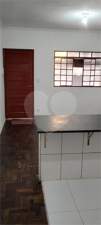 Casa à venda com 2 quartos, sendo 1 suíte, em Jardim Míriam, Suzano, SP