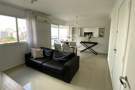 Apartamento à venda com 3 quartos, sendo 1 suíte, em Vila Olímpia, São Paulo, SP