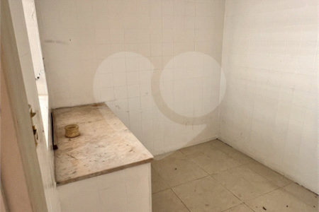 Sobrado à venda ou para alugar com 3 quartos, sendo 1 suíte, em Alto da Lapa, São Paulo, SP