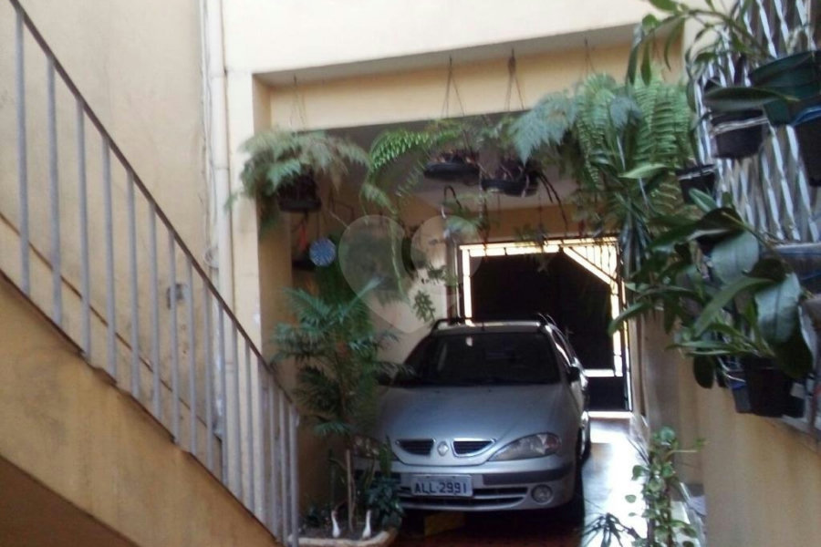 Sobrado à venda com 4 quartos em Vila Guilherme, São Paulo, SP