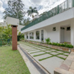 Casa à venda com 4 suítes no condomínio Granja do Morumbi, São Paulo - SP