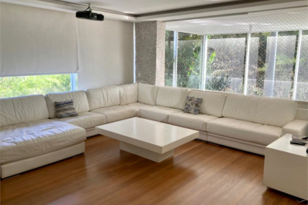 Casa à venda com 3 suítes em Anhangabaú, Jundiaí, SP