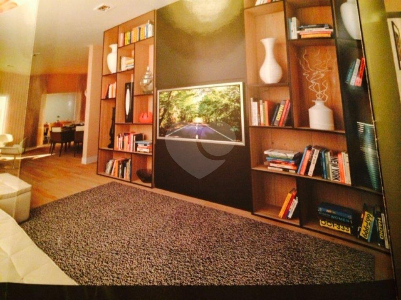 Casa à venda com 4 quartos, sendo 2 suítes, no condomínio Residencial Floresta, São Paulo - SP