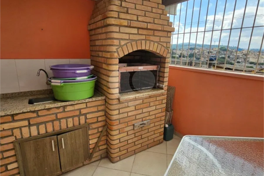 Sobrado à venda com 3 quartos, sendo 1 suíte, em Vila Pereira Barreto, São Paulo, SP