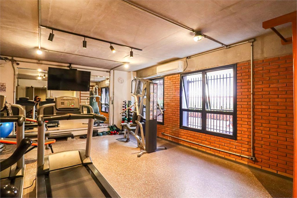 Apartamento à venda ou para alugar com 1 suíte em Jardim América, São Paulo, SP
