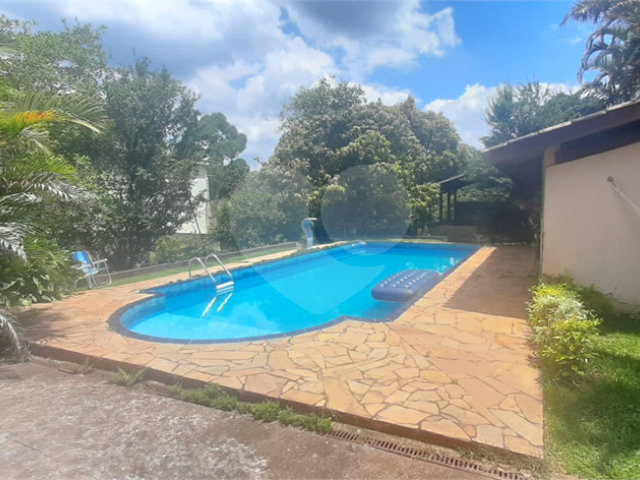 Casa à venda com 3 quartos, sendo 2 suítes,  em São Vicente, Mairiporã, SP