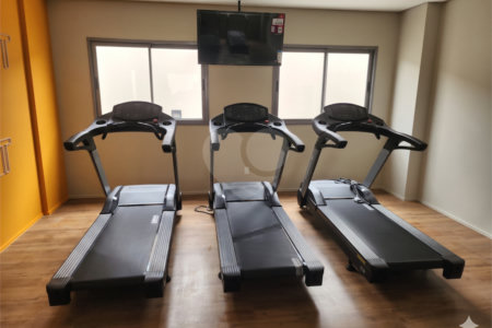 Apartamento à venda com 3 quartos, sendo 1 suíte,  em Vila Suissa, Mogi das Cruzes, SP