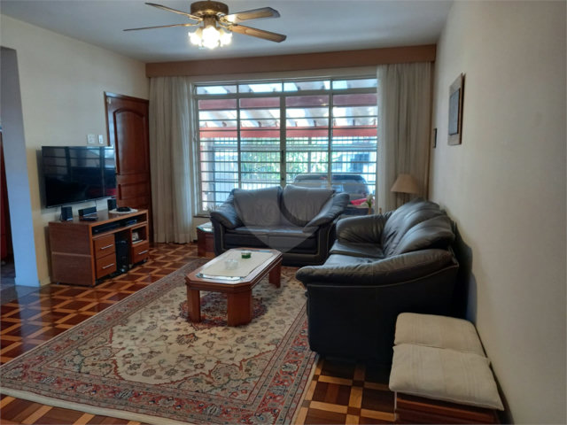 Casa à venda com 3 quartos, sendo 1 suíte,  em Brooklin Velho, São Paulo, SP